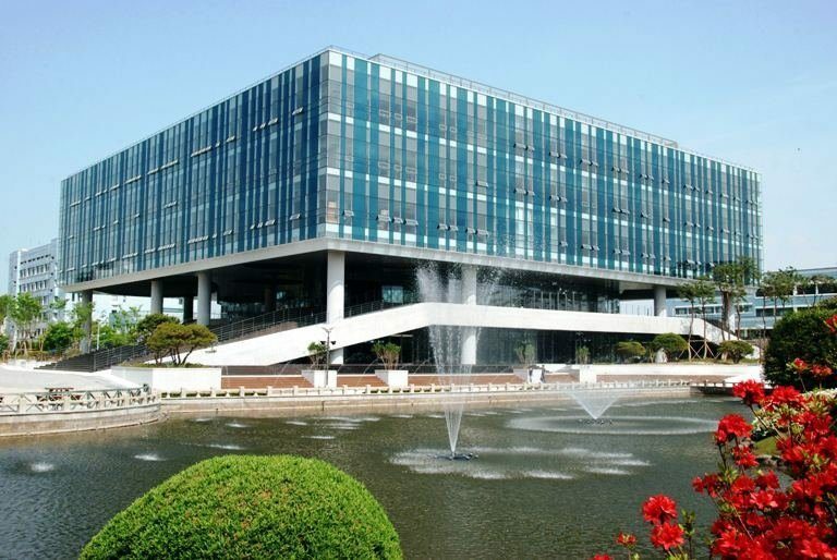 Корейский институт передовых технологий KAIST
