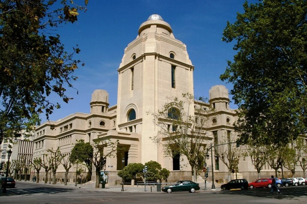 Universidad de Valencia, (Университет Валенсии)