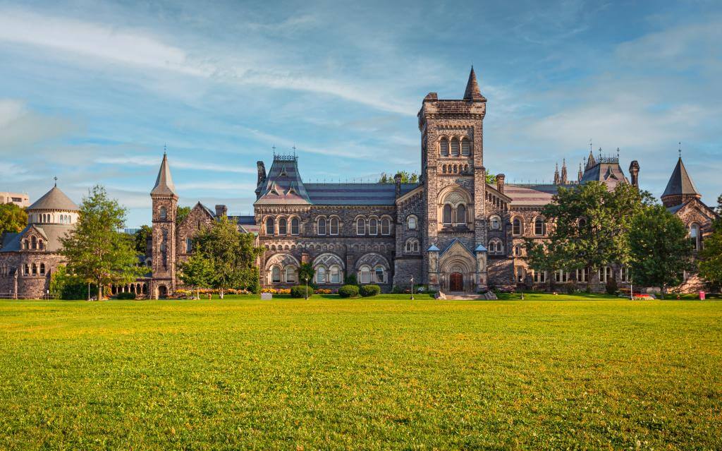 Где лучшее образование в мире, университет Торонто