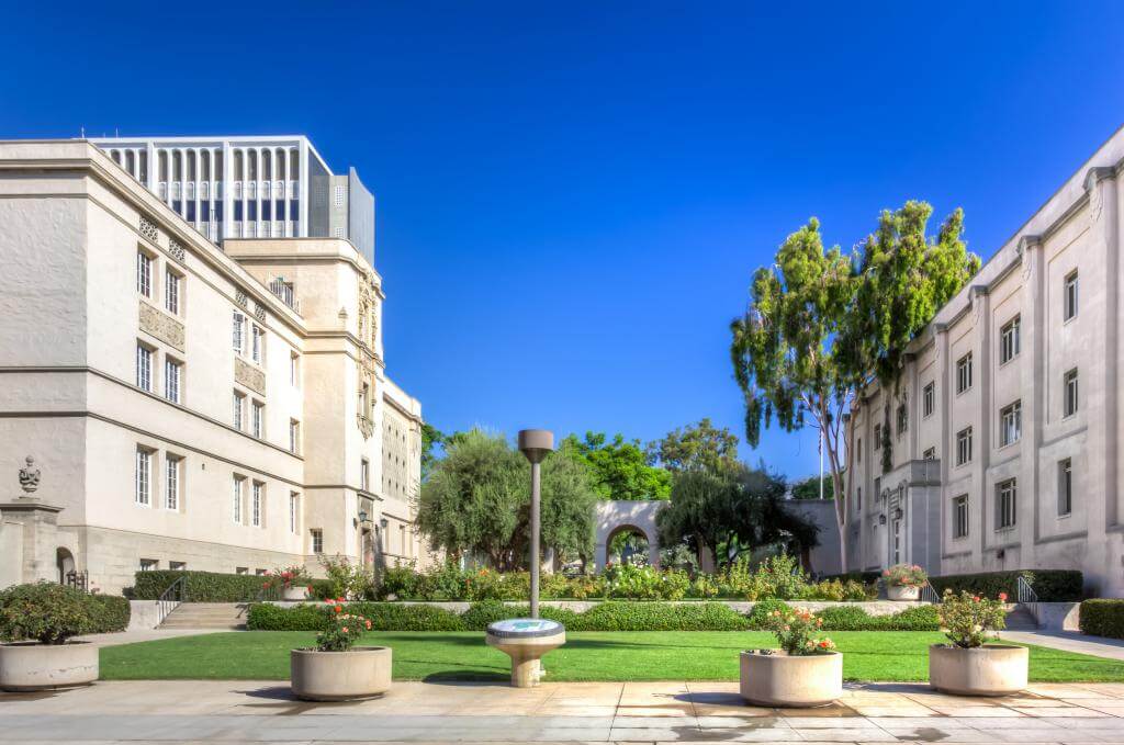 лучшие вузы мира, Caltech